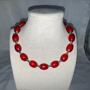 RED CORAL & SILVER TONE BEADED COLLAR NECKLACE 7.5”